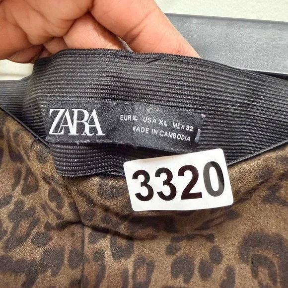 Zara Brown Animal Print Leggings - Picture 5 of 5